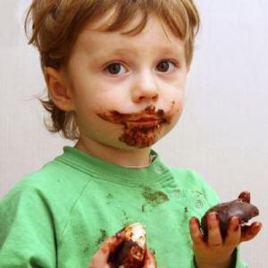 Cioccolata e bambini: fa male?
